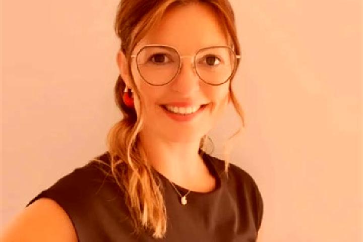 Scarlett, 26 — Escort in Locmine, France