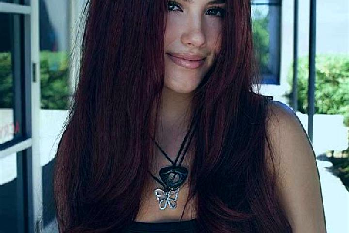 Scarlett, 27, a auburn dark-eyed asian companion based in Cimulya. Offering A-Level, Erotic Massage, BDSM, OWO. Available for incall and outcall, overnight b...