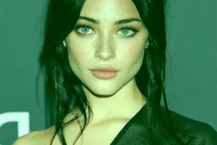 Scarlett, 27, a black blue-eyed latina companion based in Bredy. Offering Prostate Massage, Girlfriend Experience, Erotic Massage, Dinner Date, A-Level. Avai...