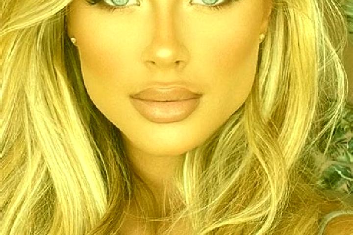 Scarlett, 27, a blonde blue-eyed latina companion based in Tepealti. Offering Duos, Dinner Date, Massage. Available for incall and outcall, day and evening d...