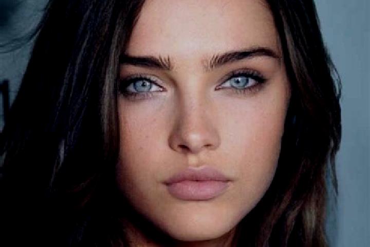 Scarlett, 27, a brunette blue-eyed caucasian companion based in Plishyvets. Offering Striptease, Tantra, Travel Companion, Girlfriend Experience, Overnight. ...