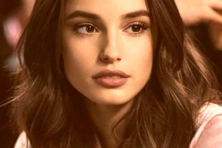 Scarlett, 27, a brunette brown-eyed indian companion based in Huangshui. Offering 69, Striptease, Massage, Prostate Massage. Available for incall and outcall...