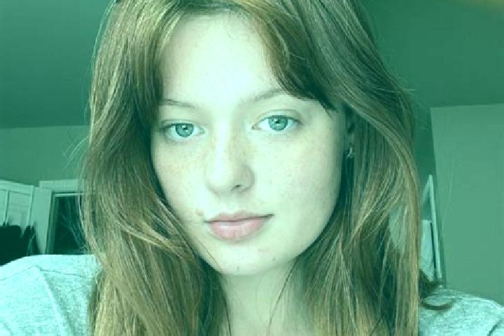Scarlett, 27, a red brown-eyed caucasian companion based in Cepni. Offering Domination, Dinner Date, Prostate Massage. Available for incall and outcall, day ...