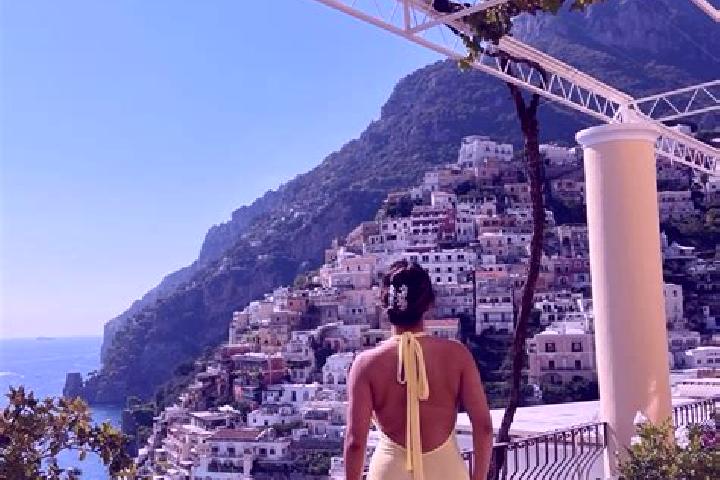 Scarlett, 27 — Escort in Amalfi, Italy