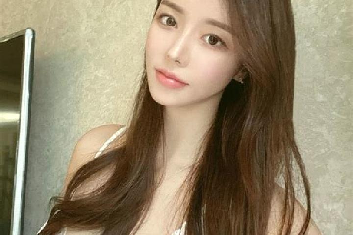 Scarlett, 27 — Escort in Beishicao, China