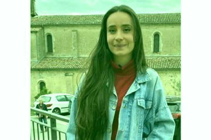 Scarlett, 27 — Escort in Les Assions, France