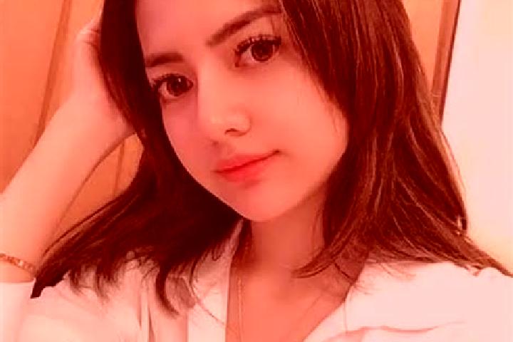 Scarlett, 27 — Escort in Xarma, China