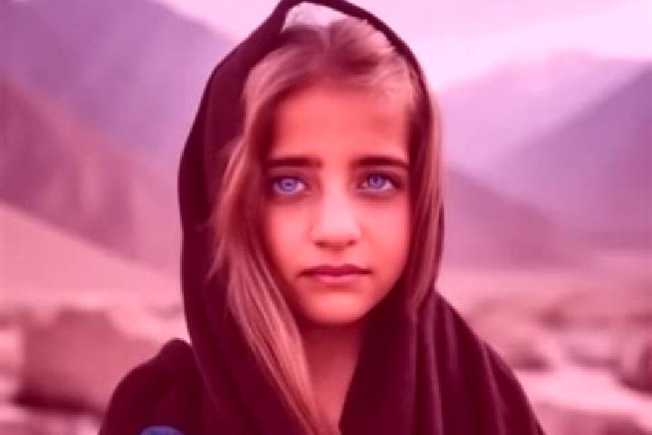 Scarlett, 28, a blonde amber-eyed middle eastern companion based in Brensbach. Offering Fetish, 69, Erotic Massage. Available for incall and outcall, day and...