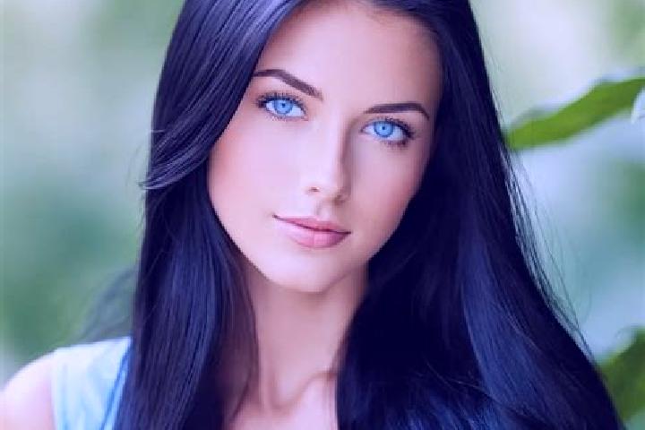 Scarlett, 28, a dark blonde blue-eyed mediterranean companion based in Mettamalai. Offering Dinner Date, Domination, 69, Party Girl, Travel Companion. Availa...