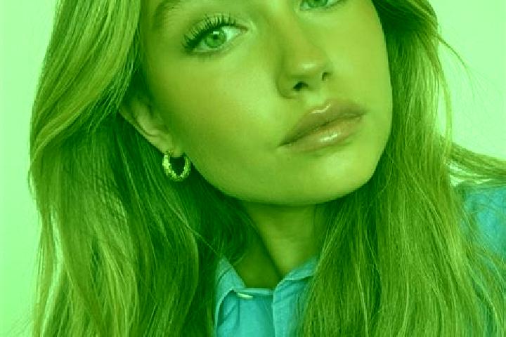 Scarlett, 28, a dark blonde green-eyed caribbean companion based in Saint-Priest-Ligoure. Offering CIM, Prostate Massage, Party Girl. Available for incall an...