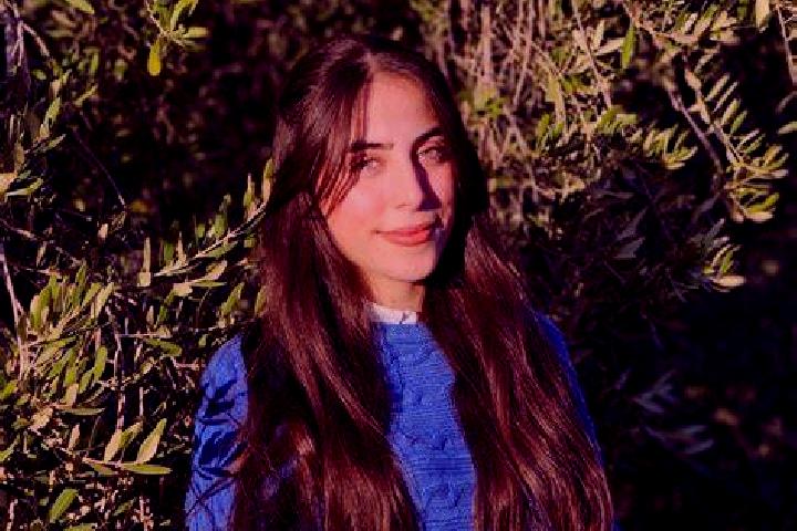 Scarlett, 28 — Escort in Ash Shaykh Badr, Syria