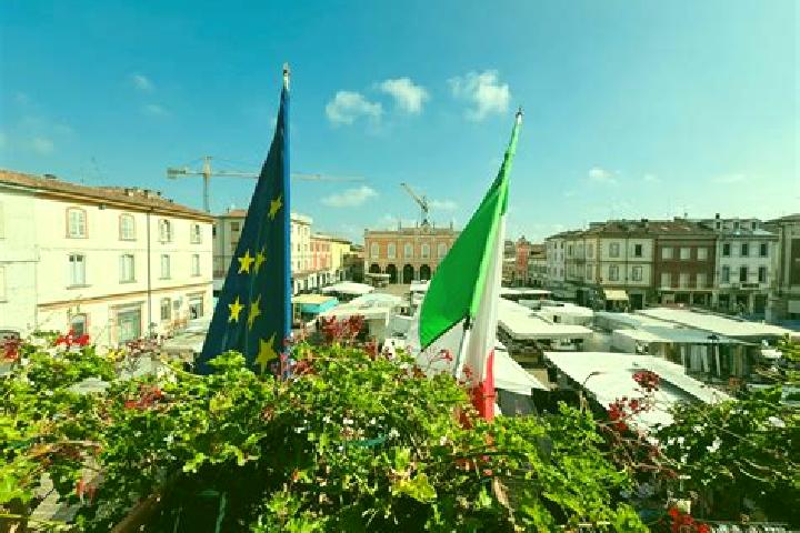 Scarlett, 28 — Escort in Gairo Sant Elena, Italy