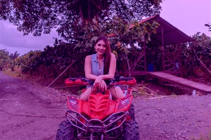 Scarlett, 28 — Escort in La Troncal, Ecuador