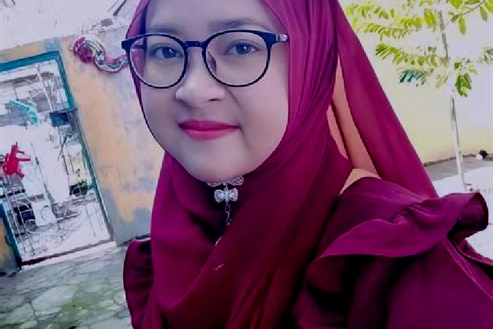 Scarlett, 28 — Escort in Mranggen, Indonesia