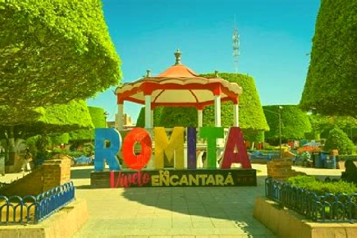 Scarlett, 28 — Escort in Romita, Mexico