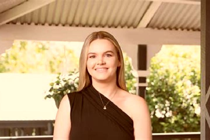 Scarlett, 28 — Escort in Stafford Heights, Australia