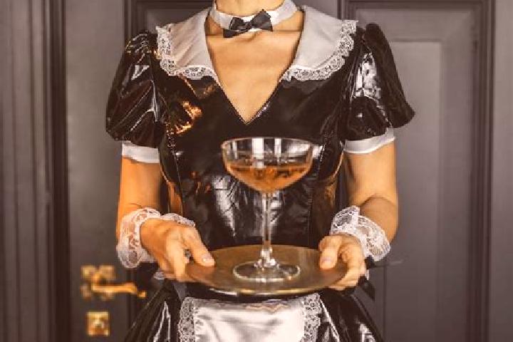 Scarlett, 29, a black grey-eyed european companion based in Heek. Offering Fetish, Duos, Couples, Domination, Travel Companion. Available for incall and outc...