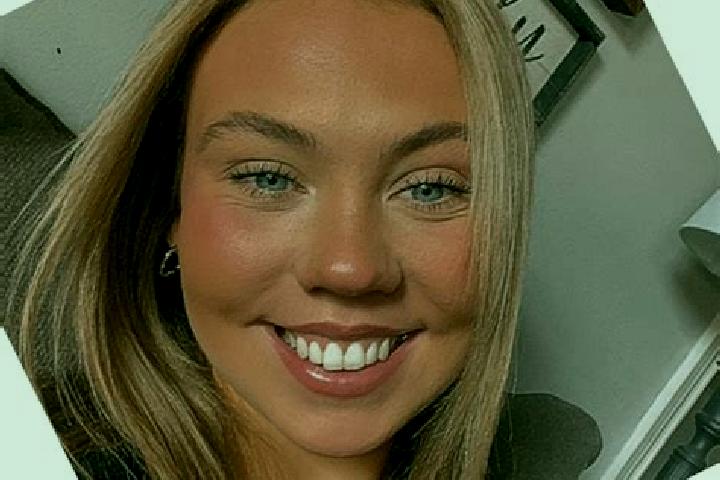 Scarlett, 29 — Escort in Elkin, United States