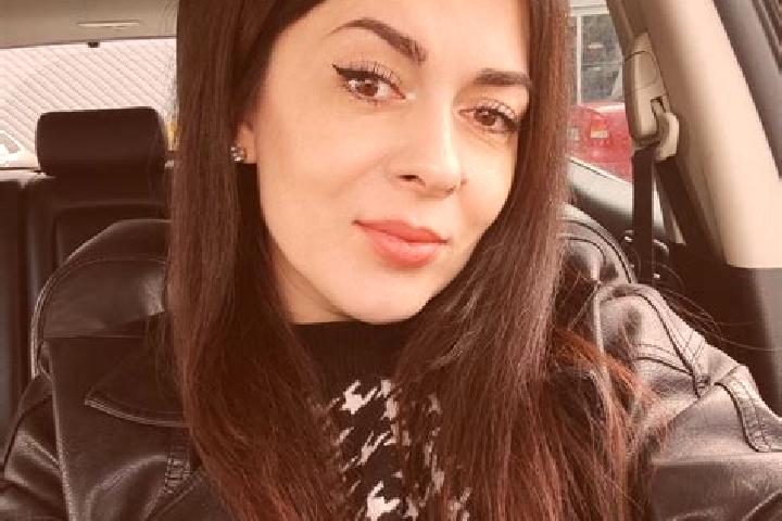 Scarlett, 29 — Escort in Irshansk, Ukraine