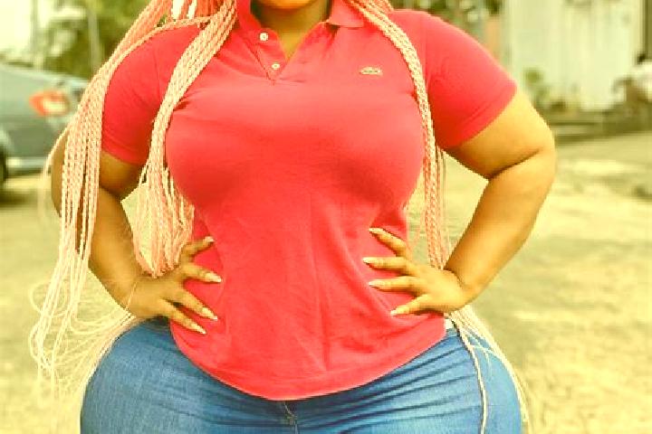 Scarlett, 29 — Escort in Sebia Yao, Ivory Coast