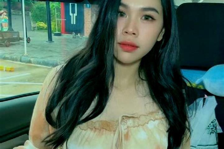 Scarlett, 29 — Escort in Wang Sam Mo, Thailand