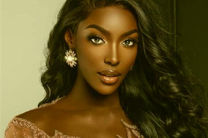 Scarlett, 29 — Escort in Ya, Ivory Coast