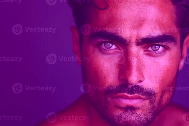 Scarlett, 30, a brunette amber-eyed middle eastern companion based in Duy Xuyen. Offering Striptease, Couples, Travel Companion, A-Level. Available for incal...