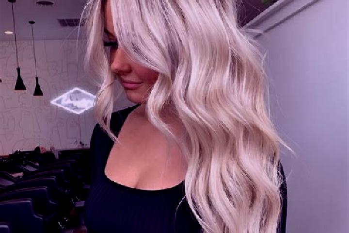 Scarlett, 30, a platinum blonde amber-eyed latina companion based in Frei Martinho. Offering Domination, Dinner Date, Fetish. Available for incall and outcal...