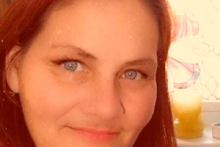 Scarlett, 30, a red dark-eyed caribbean companion based in Bogatic. Offering Domination, 69, GFE, OWO. Available for incall and outcall, day and evening dates.