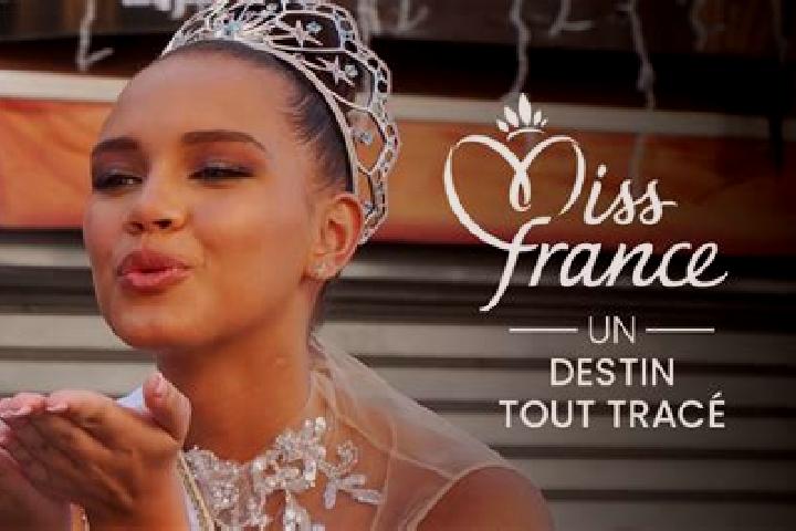 Scarlett, 30 — Escort in Puisieux, France