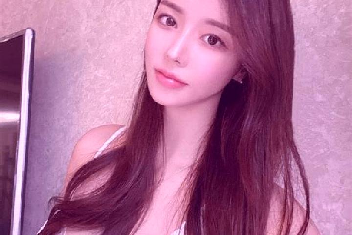 Scarlett, 30 — Escort in Tang ao, China