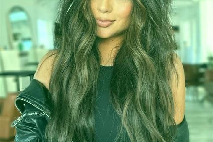 Scarlett, 31, a brunette dark-eyed slavic companion based in Taoru. Offering 69, Roleplay, Domination, A-Level, Deep French Kissing. Available for incall and...