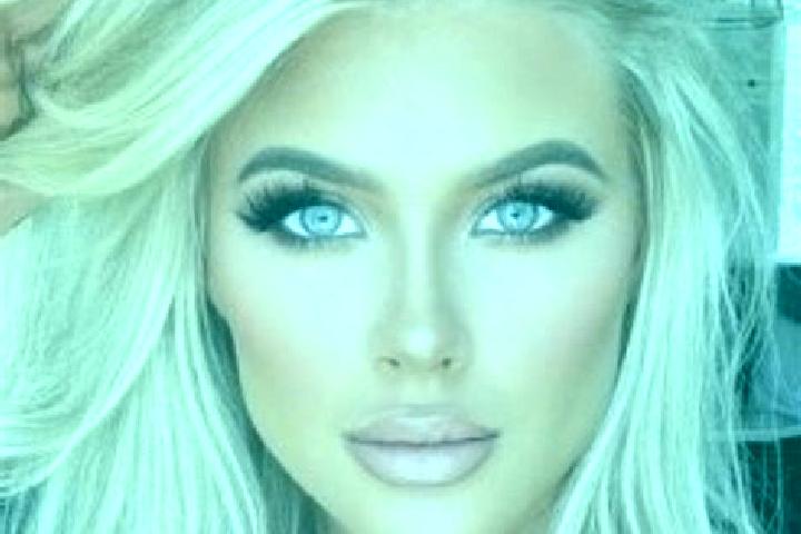 Scarlett, 31, a platinum blonde brown-eyed latina companion based in Dompierre-sur-Mer. Offering Domination, Fetish, Prostate Massage, Travel Companion. Avai...