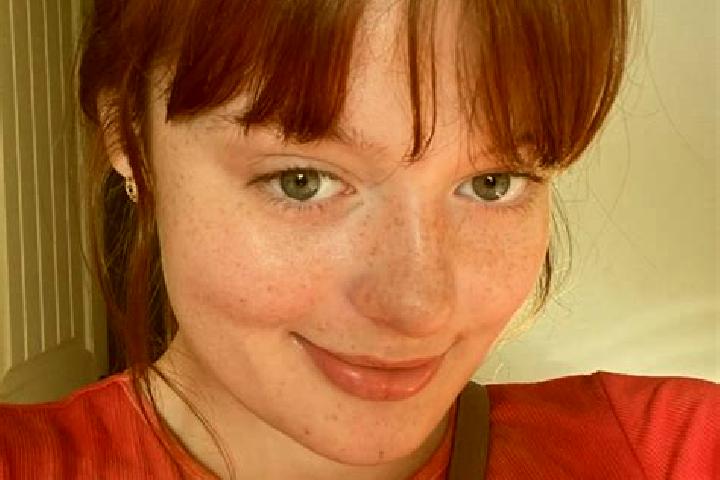 Scarlett, 31, a red green-eyed european companion based in Berba. Offering Overnight, Duos, BDSM, 69. Available for incall and outcall, day and evening dates.