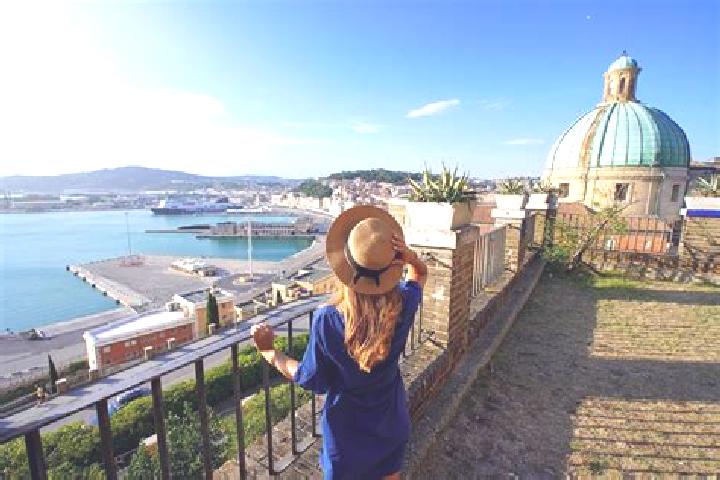 Scarlett, 31 — Escort in Ancona, Italy