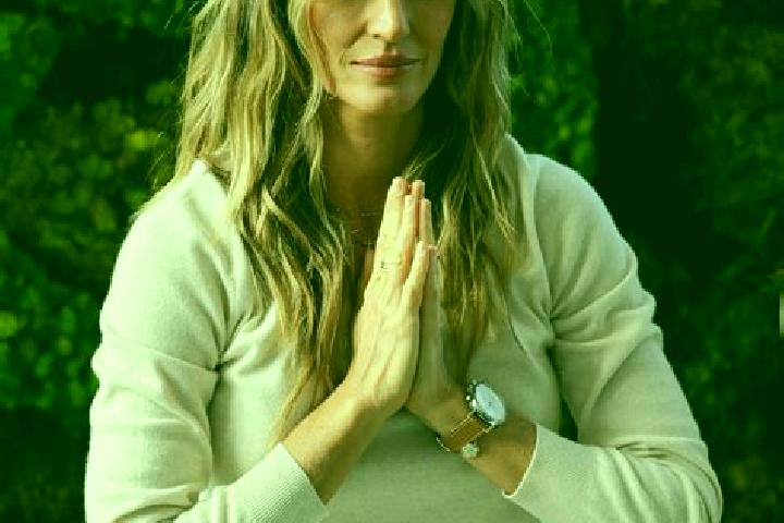 Scarlett, 31 — Escort in Buchin, Romania