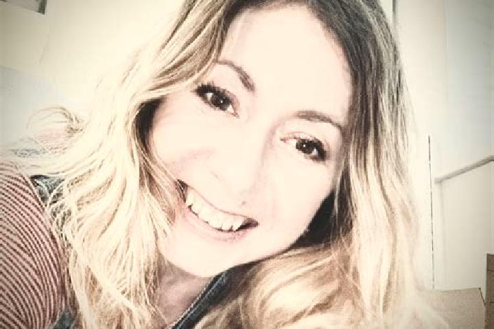Scarlett, 31 — Escort in Cerisa, Romania