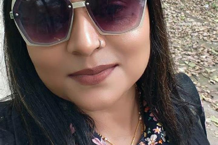 Scarlett, 31 — Escort in Pandua, India