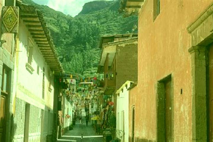 Scarlett, 31 — Escort in Pisac, Peru