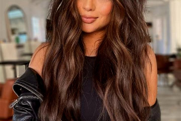 Scarlett, 32, a brunette dark-eyed ebony companion based in Haynecourt. Offering 69, Fetish, Couples. Available for incall and outcall, day and evening dates.