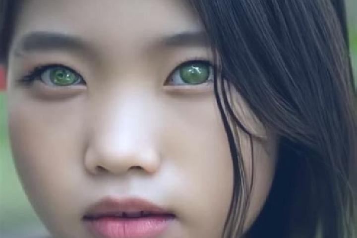 Scarlett, 32, a chestnut green-eyed asian companion based in Liptovsky Mikulas. Offering Travel Companion, Duos, Roleplay. Available for incall and outcall, ...