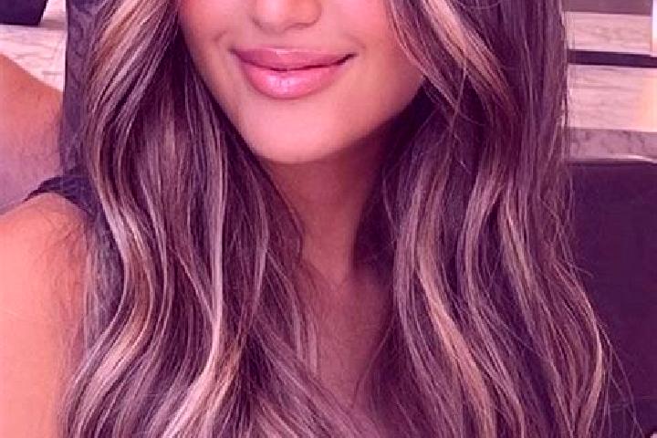 Scarlett, 32, a dark blonde brown-eyed indian companion based in Kedungtaman. Offering CIM, A-Level, Dinner Date, Party Girl. Available for incall and outcal...