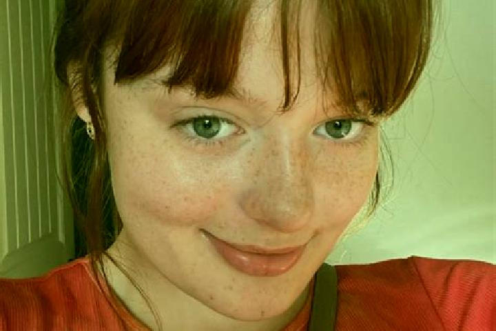 Scarlett, 32, a red brown-eyed indian companion based in Pennside. Offering BDSM, Massage, Couples. Available for incall and outcall, day and evening dates.