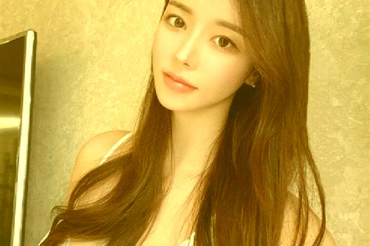 Scarlett, 32 — Escort in Haduohe, China