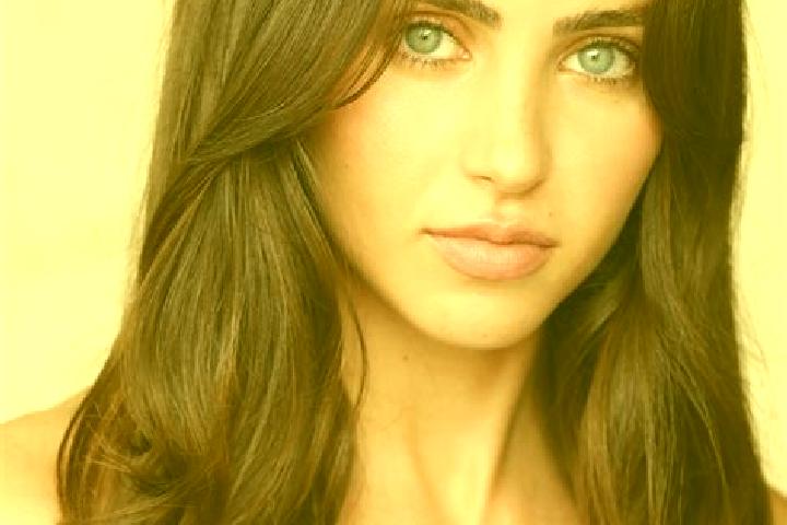Scarlett, 33, a auburn brown-eyed european companion based in Veragua Arriba. Offering Erotic Massage, Overnight. Available for incall and outcall, overnight...