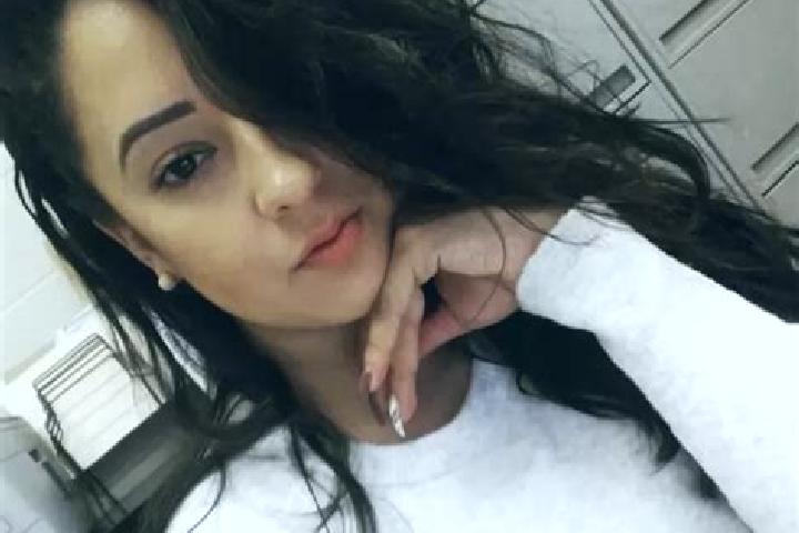 Scarlett, 33, a black hazel-eyed latina companion based in Kapelle-op-den-Bos. Offering Travel Companion, Duos, Party Girl, Girlfriend Experience. Available ...