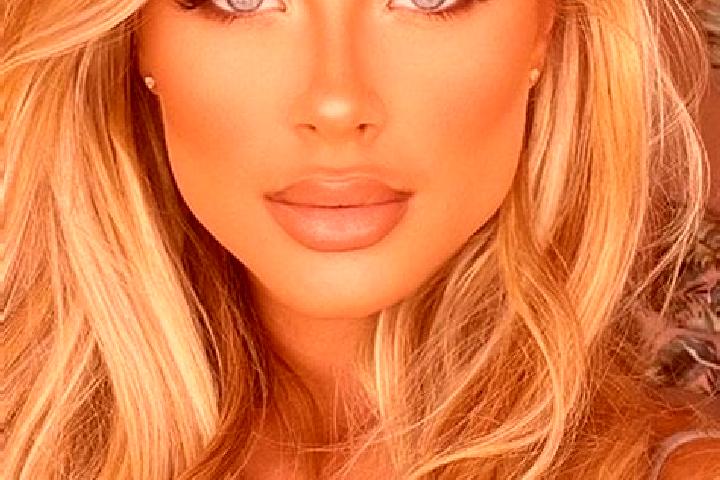 Scarlett, 33, a blonde blue-eyed latina companion based in Priceville. Offering Deep French Kissing, CIM, BDSM, Overnight, 69. Available for incall and outca...