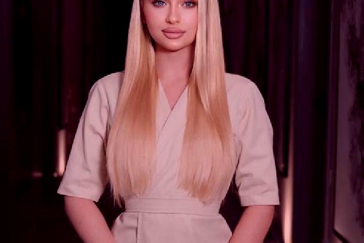 Scarlett, 33, a dark blonde amber-eyed caribbean companion based in Dysart. Offering Tantra, Erotic Massage, Striptease. Available for incall and outcall, ov...