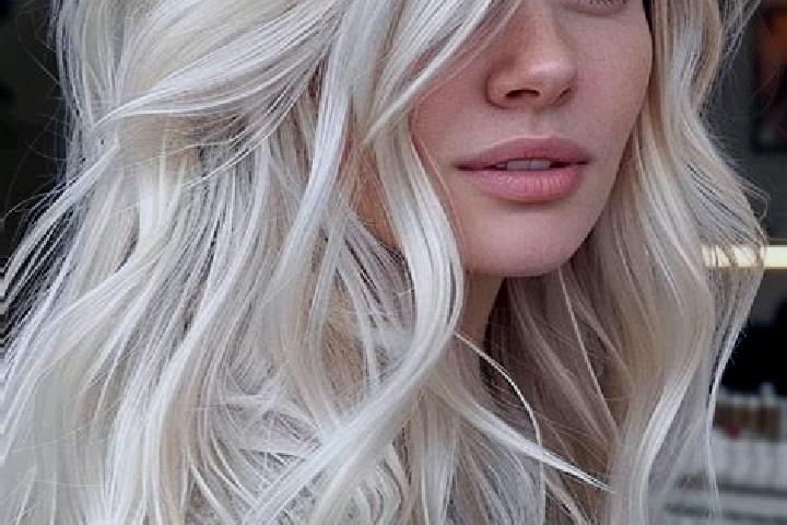 Scarlett, 33, a platinum blonde amber-eyed caribbean companion based in La Cretaz-Roisan. Offering CIM, Domination, Party Girl. Available for incall and outc...