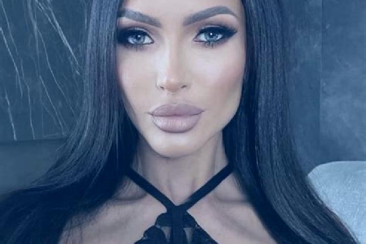 Scarlett, 33 — Escort in Greentree, United States
